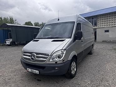 максис шины: Легкий грузовик, Mercedes-Benz — 2