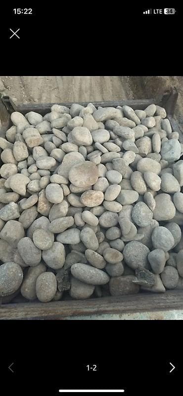 Речной/окатанный камень и щебень для ландшафта и строительства. -