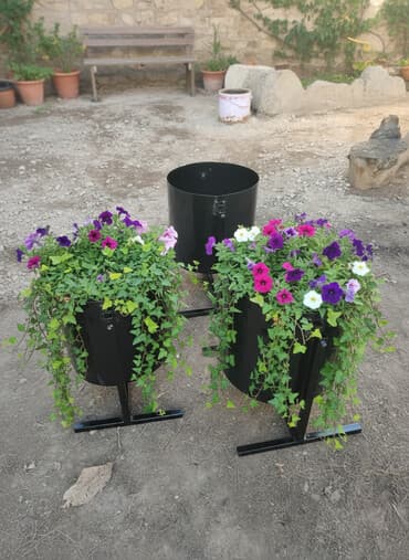 детский письменный стол бишкек: Металлические урны для мусора на стойке. металл 1мм — 2