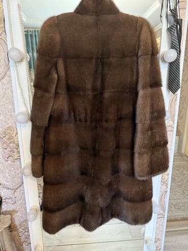 цены на мутоновые шубы в бишкеке: Шуба, Норка, По колено, Канада, S, M — 8