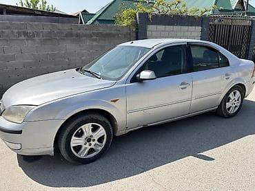 Ford Mondeo: 2002 г., 2 л, Ручные, Бензин, Седан