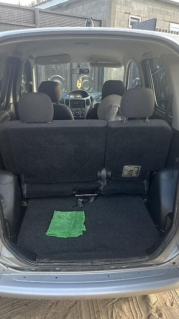 битую машину: Toyota Funcargo: 2003 г., 1.5 л, Автомат, Бензин, Хэтчбэк — 8