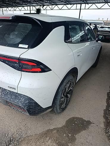 Changan Qiyuan Q05: 2026 г., Робот, Электромобиль, Кроссовер — 7