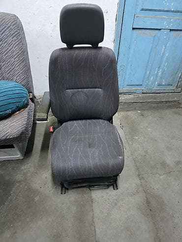 антидождь бишкек: Алдыңкы орундук, Кездеме, Mercedes-Benz Колдонулган, Оригинал — 3