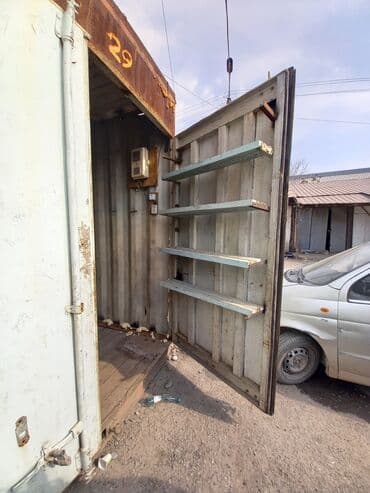 объявление о продаже гаража: Контейнер сатылат баасы 60.000сом 
Размер 6х2.5 — 2