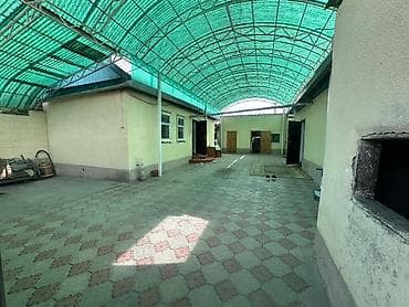 вагон дом: Продается жилой дом с большим участком и крытым двором. Основные — 2