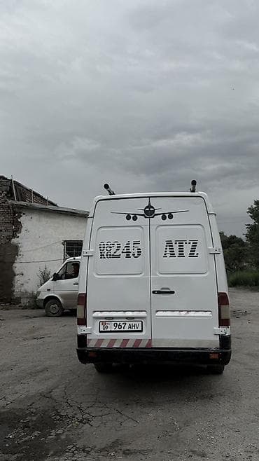 audi s: Mercedes-Benz Спринтер: 2005 г., 2.2 л, Механика, Дизель, Фургон — 4