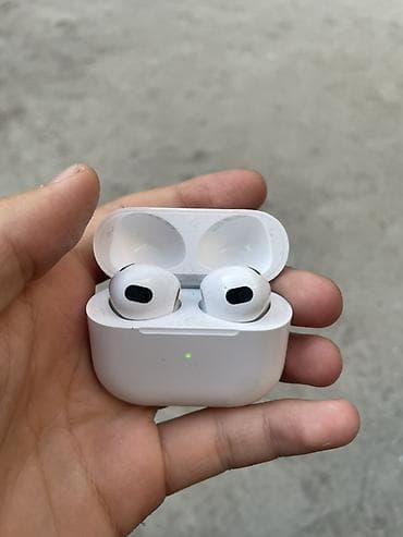 airpods pro 3 цена бишкек: Продаю AirPods 3, полностью оригинальные, работают идеально. Звук — 4