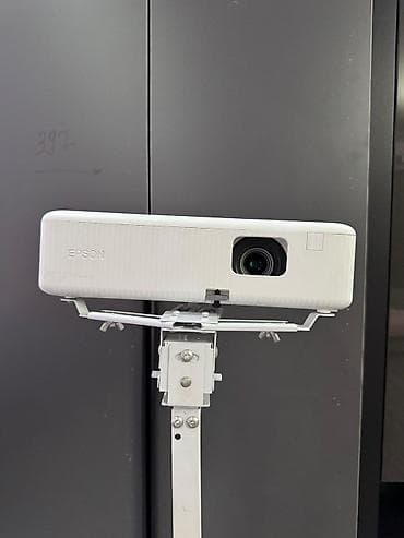 презентация: Проектор Epson CO-W01 (3LCD) Компактный мультимедийный проектор с — 2