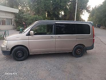 Honda Stepwgn: 2001 г., 2 л, Автомат, Бензин, Вэн/Минивэн — 5