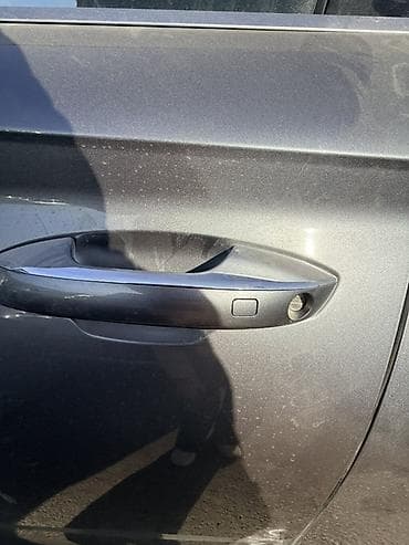 tesla 3: BYD Song Plus: 2025 г., Электромобиль, Кроссовер — 3