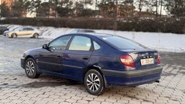 Продажа авто: Toyota Avensis: 2002 г., 1.8 л, Механика, Бензин, Лимузин — 6