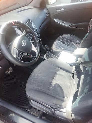 солярис фото машины: Hyundai Solaris: 2015 г., 1.6 л, Автомат, Бензин, Седан — 4