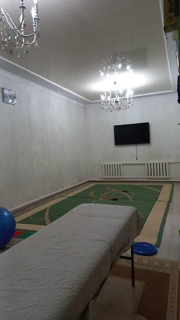 Үйлөр: Сдаётся особняк.можно под бизнес.200кв.депозит50т.район аламедиский — 8
