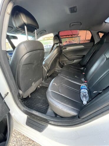 мото в кредит: Hyundai Sonata: 2015 г., 2 л, Типтроник, Газ, Седан — 11