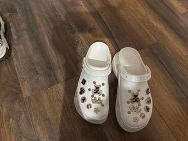 шлепка: Босоножки, 40, Crocs, Новый, цвет - Белый, Самовывоз — 1