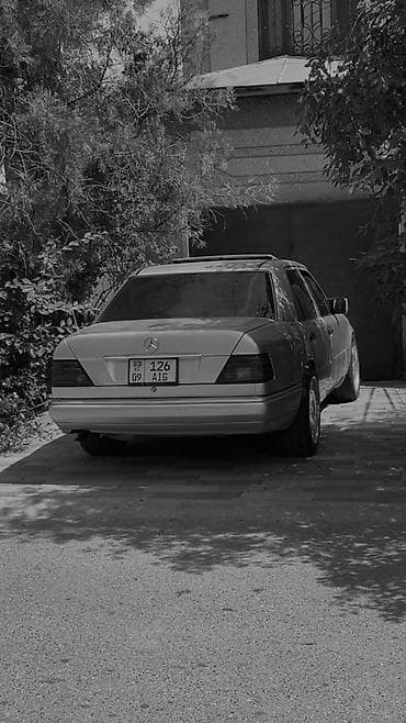 e 302: Mercedes-Benz E-Class: 1993 г., 3.2 л, Автомат, Бензин, Седан — 8
