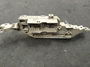 купить тойота ленд крузер 70 в бишкеке: Toyota Land Cruiser 100 Блок реле, предохранителей Тойота Ленд Крузер — 1