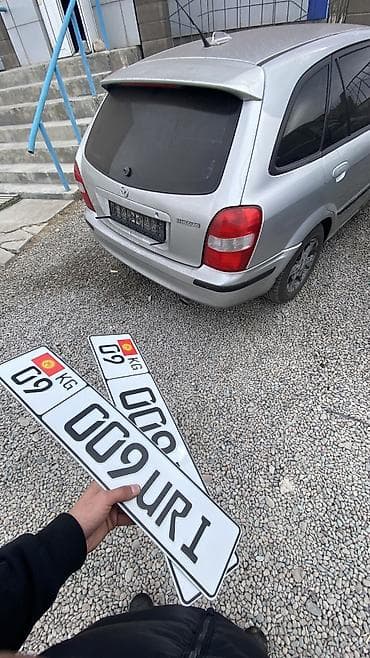 bnw x5: Mazda 323: 1998 г., 1.6 л, Механика, Бензин, Универсал — 10