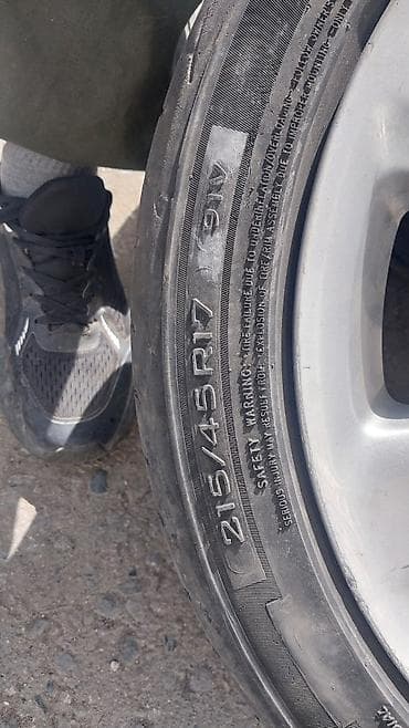 lexus js: Колеса в сборе 215 / 45 / R 17, Лето, Б/у, Комплект, Литые, отверстий - 5 — 1