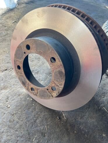 перфорированные тормозные диски: Предний тормозной диск Lexus 2016 г., Б/у, Оригинал, Япония — 1