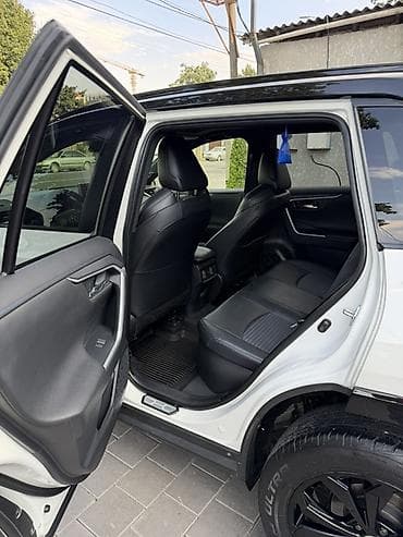 cr v 1 поколение: Toyota RAV4: 2022 г., 2.5 л, Автомат, Гибрид, Кроссовер — 9