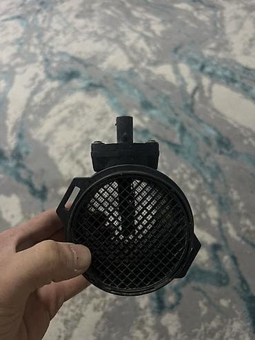 m112: Расходомер Mercedes-Benz 2003 г., Б/у, Оригинал, Германия — 2