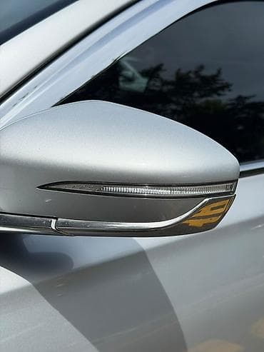 byd e2 2022: Hyundai Grandeur: 2021 г., Бензин, Седан — 9