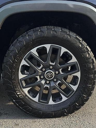 lend cruizer: Toyota Тундра: 2022 г., 3.5 л, Автомат, Гибрид, Пикап — 8