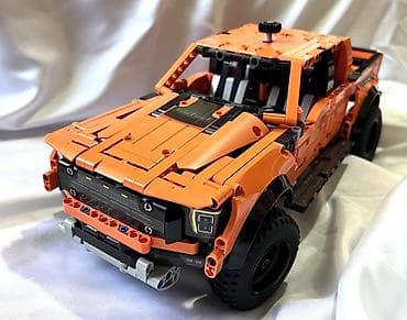 Конструктор LEGO Technic — пикап Ford F‑150 Raptor (оранжевый) -