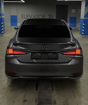 es 2017: Lexus ES: 2019 г., 2.5 л, Автомат, Гибрид, Седан — 5