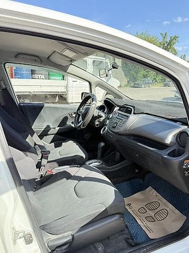 бампер jazz: Honda Jazz: 2009 г., 1.3 л, Автомат, Бензин, Хэтчбэк — 7