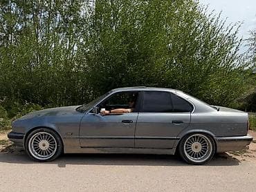бмв е34 525: BMW 525: 1994 г., Седан — 4