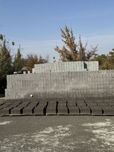 цена искусственного газона: Сокулук Пескоблок — 13