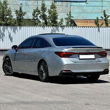 prius plus: Toyota Avalon: 2019 г., 2.5 л, Вариатор, Гибрид, Седан — 5