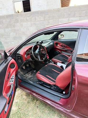 bcd com: Hyundai Tiburon: 2001 г., 1.8 л, Механика, Бензин, Купе — 6