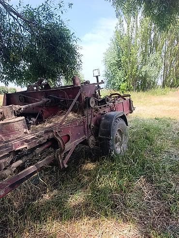 Пресс-подборщик тюковый, прицепной Описание: - Пресс-подборщик для