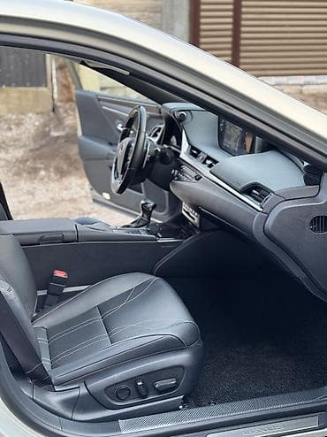 lc 300: Lexus ES: 2019 г., 2.5 л, Вариатор, Гибрид, Седан — 8