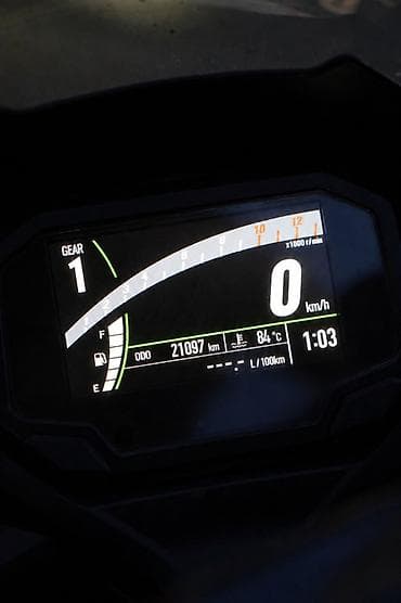 6000: Спортбайк Kawasaki, 650 куб. см, Бензин, Взрослый, Б/у — 3