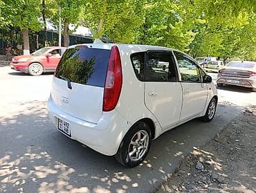 Mitsubishi Colt: 2004 г., 1.5 л, Вариатор, Бензин, Хэтчбэк — 10