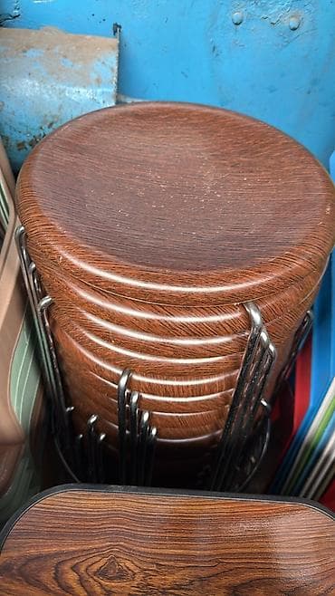 стулья в офис: Табуреты Область применения: В любых помещениях - дом, офис и т.п — 9