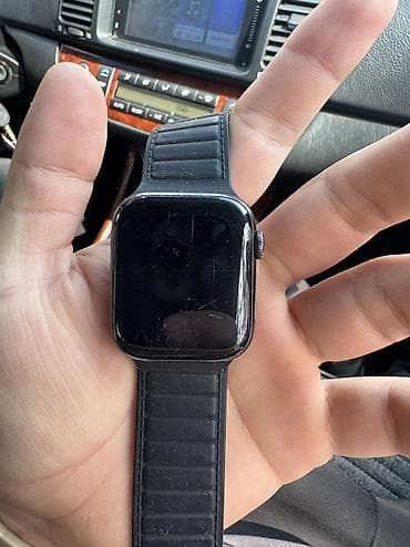 4 5мм: Эпл Вотч se 2 полностью рабочий есть сколь на экране Без зарядки — 7