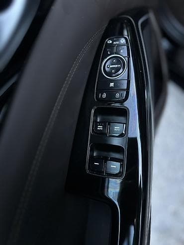 hongqi ehs9: Kia Cadenza: 2019 г., 2.4 л, Автомат, Бензин, Седан — 4