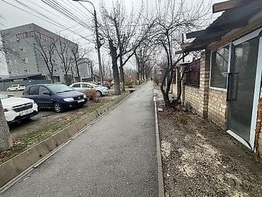 сниму квартиру ахунбаева: Аренда офисов, 100 м², В частном доме, 1 линия, С отдельной кухней, С отдельным входом — 2