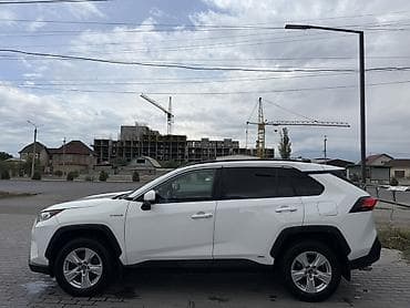 prius plus: Toyota RAV4: 2019 г., 2.5 л, Автомат, Гибрид, Кроссовер — 4