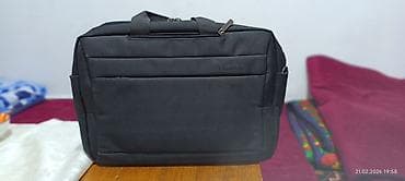 Сумка-рюкзак для ноутбука CoolBell, черная - Форм‑фактор 2-в-1: можно