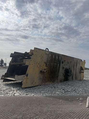 Грохот вибрационный для инертных материалов - Тип: двух- или