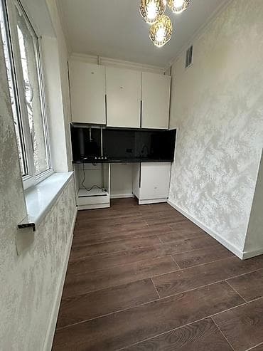 flat osh: 1 комната, 35 м², 3 этаж, Косметический ремонт — 2