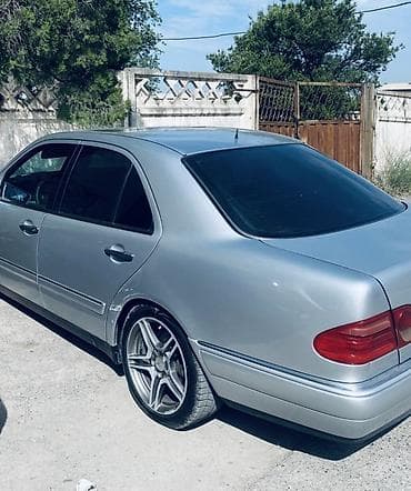 bvd e2: Mercedes-Benz E-Class: 1996 г., 3.2 л, Автомат, Бензин, Седан — 3
