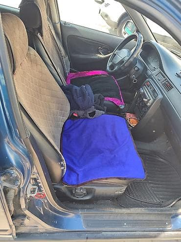 торпеда: Honda Civic: 1990 г., Механика, Бензин, Седан — 4